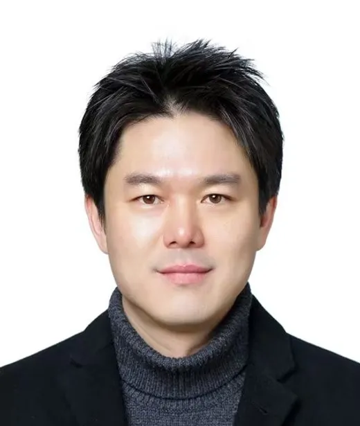 Wonyoung LEE